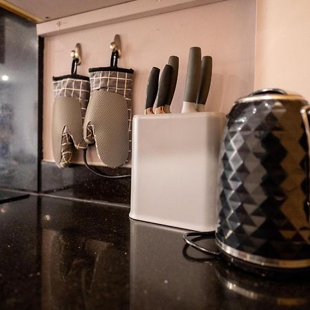 Reef9 - Modern Central Flat, 5 Mins From Beach, Centre And Bournemouth International Centre المظهر الخارجي الصورة