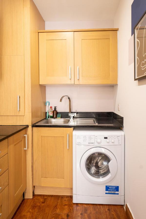 Reef9 - Modern Central Flat, 5 Mins From Beach, Centre And Bournemouth International Centre المظهر الخارجي الصورة