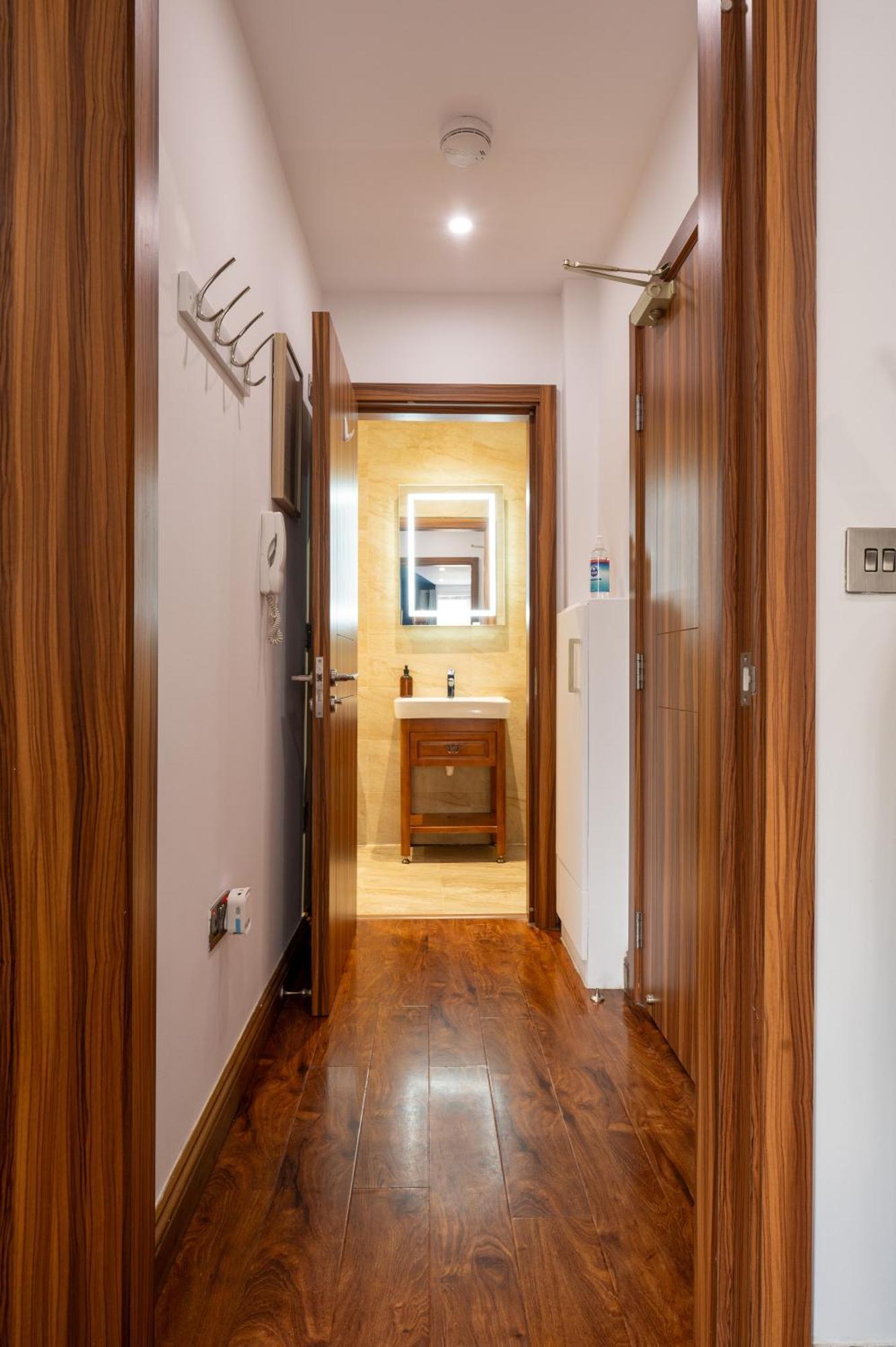 Reef9 - Modern Central Flat, 5 Mins From Beach, Centre And Bournemouth International Centre المظهر الخارجي الصورة